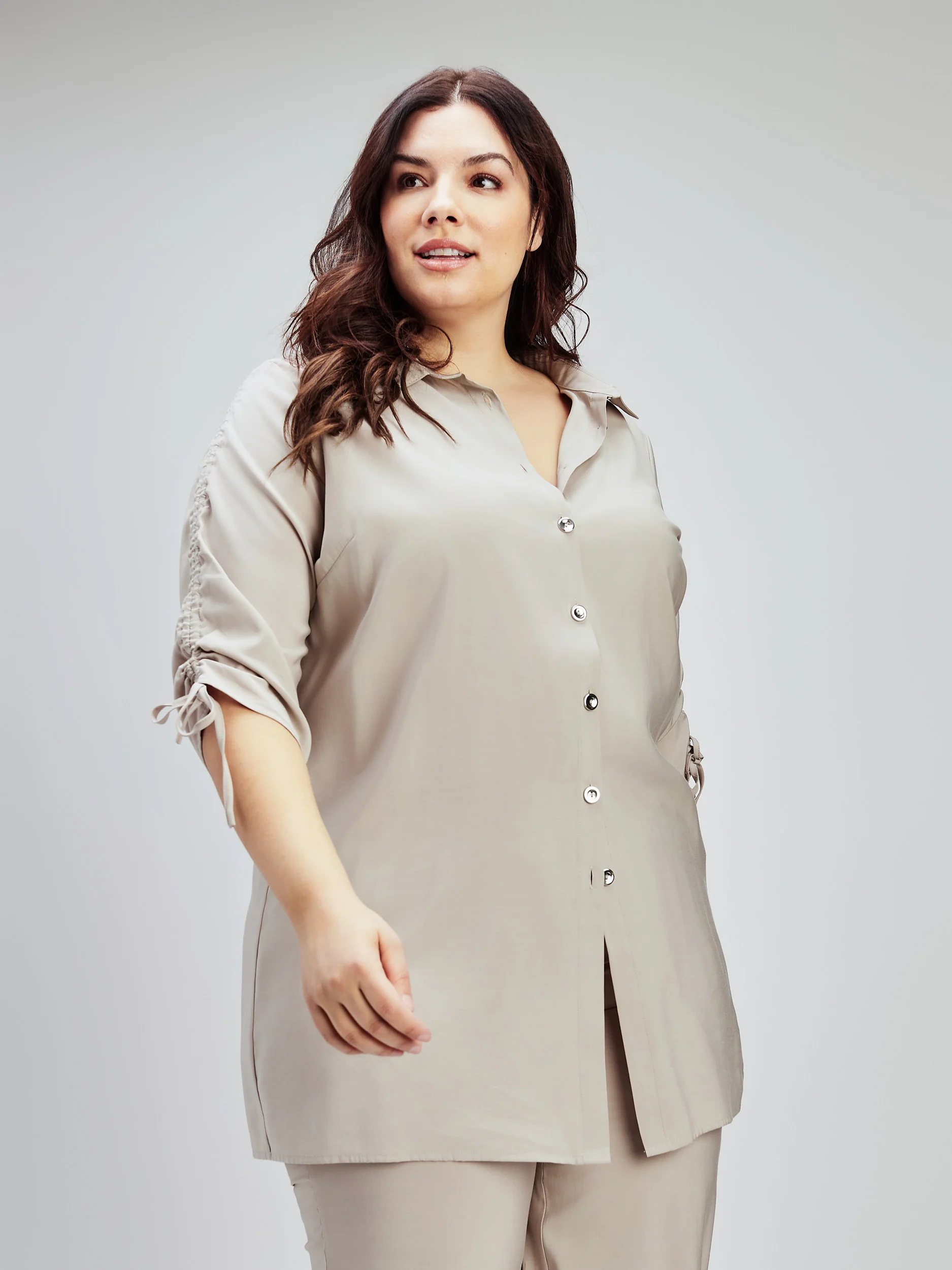 Tunique à manches 3/4 avec boutons – Image 4