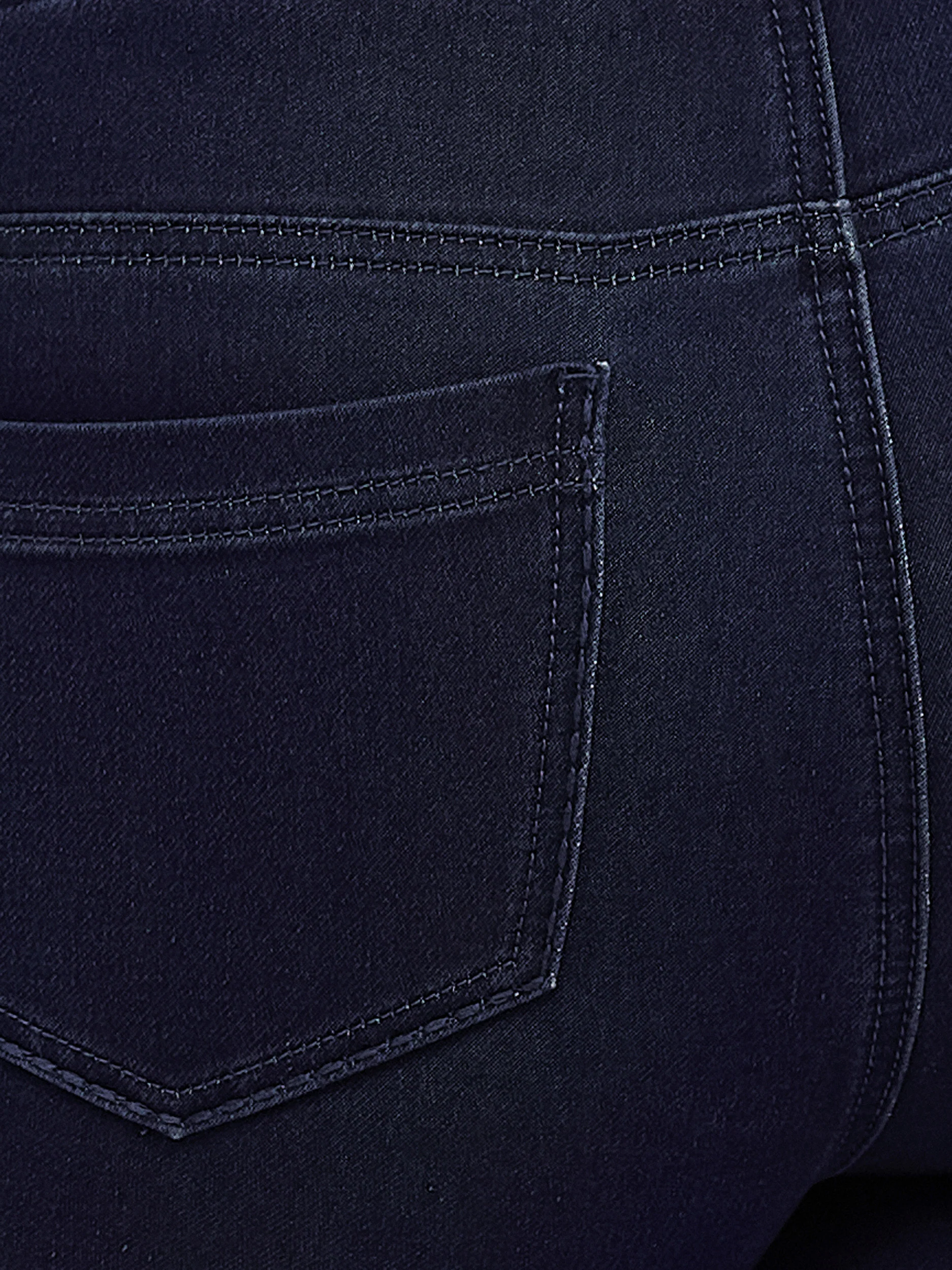 Jean skinny ajusté à enfiler – Image 9