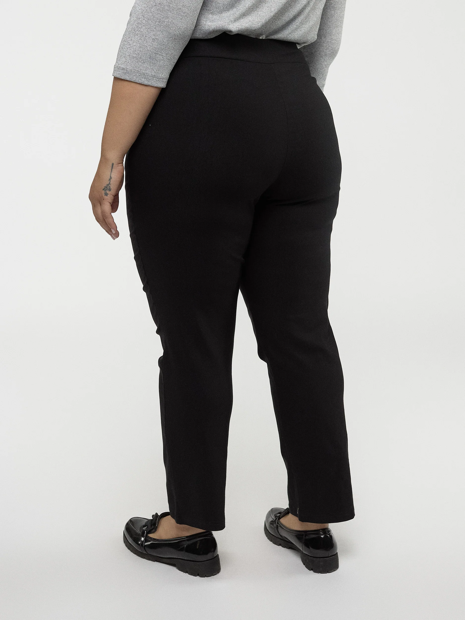 Pantalon droit semi-ajusté à enfiler - Petite – Image 4