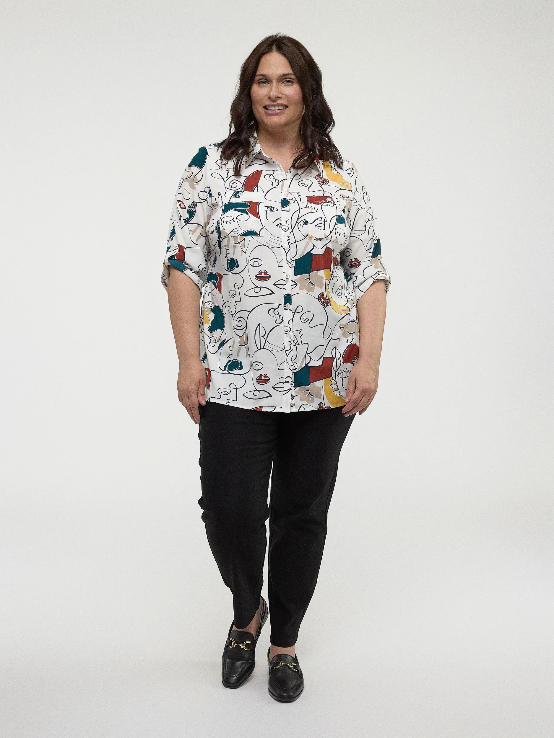 Blouse à manches 3/4 avec boutons – Image 2