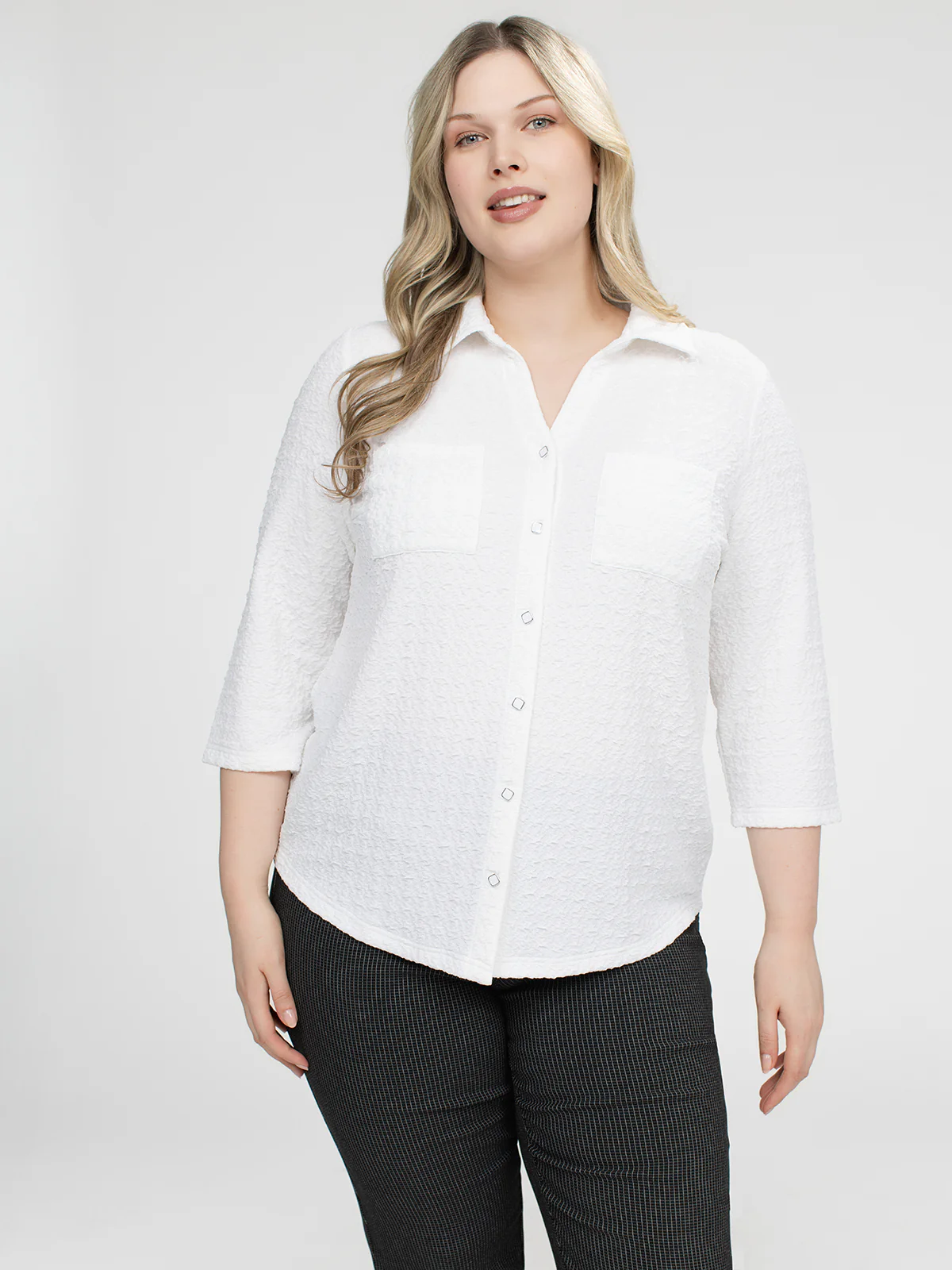 Blouse à manches 3/4 avec boutons – Image 2