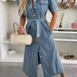 Anna ~ Robe maxi en denim avec manches