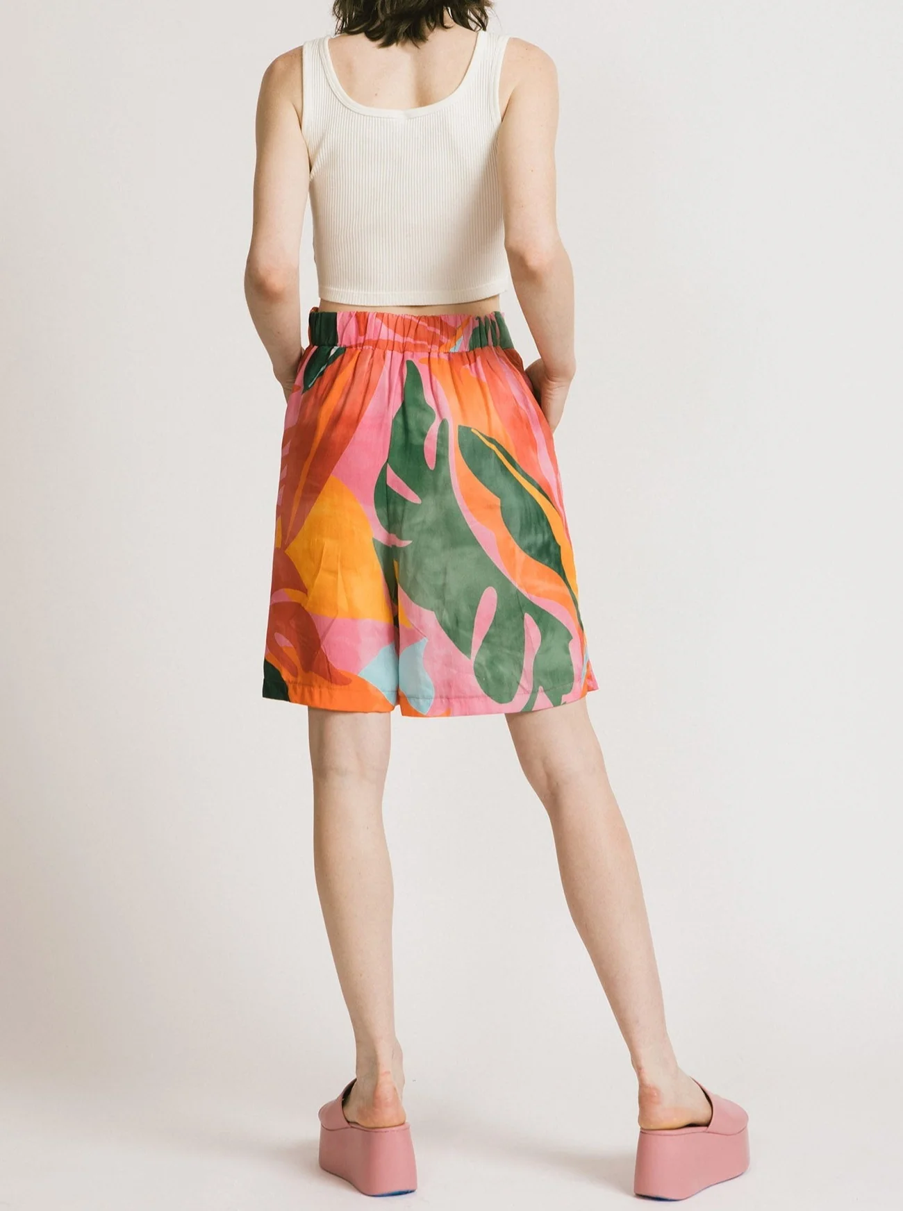 ALLISON WONDERLAND Short Grenada - Rose Floral – Image 5