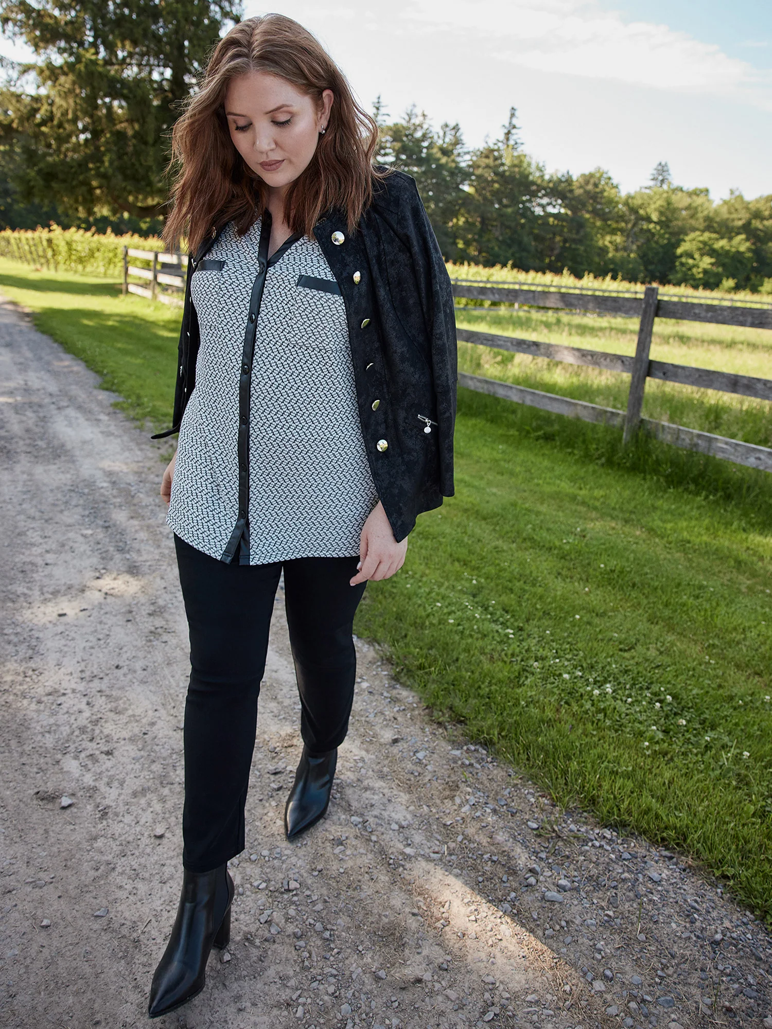 Blouse à manches 3/4 avec boutons – Image 2