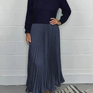 Claudia ~ Robe maxi avec jersey et jupe plissée