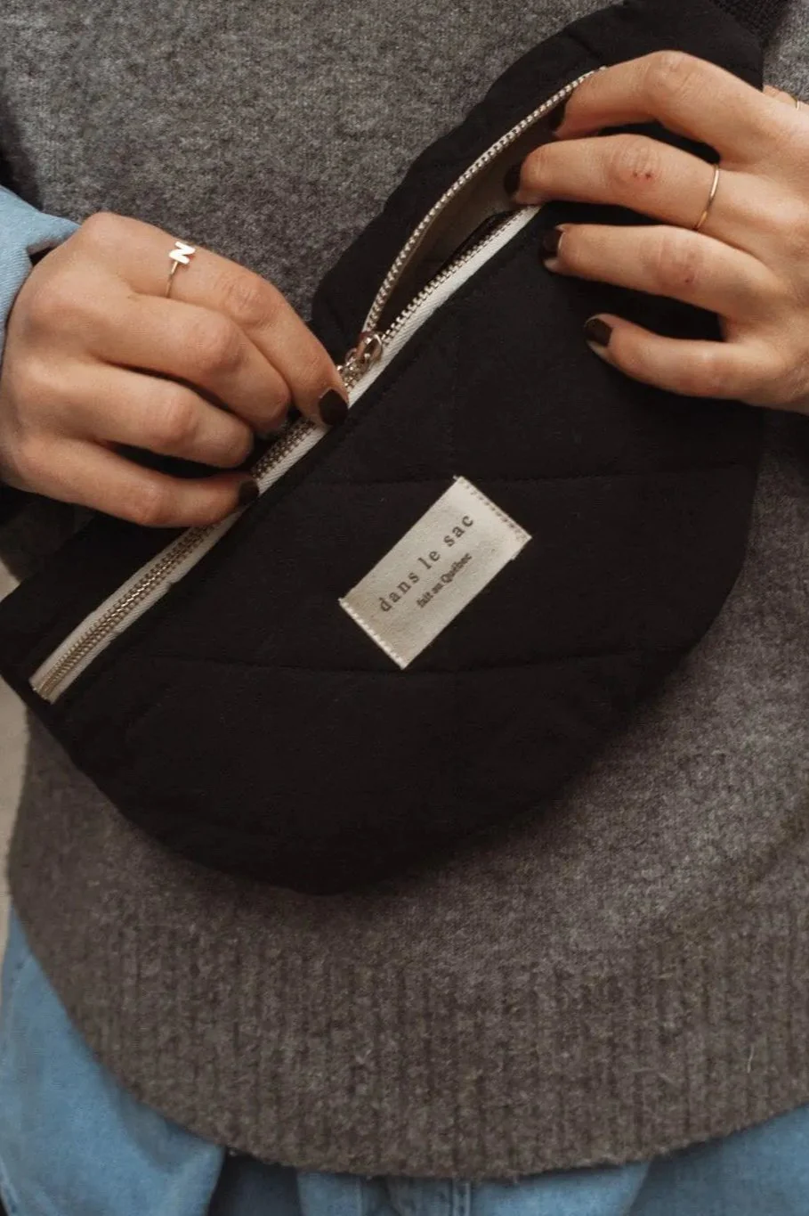 DANS LE SAC Sac Banane Matelassé – Image 3