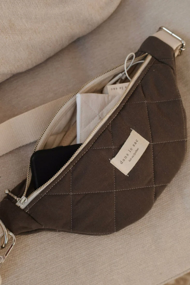 DANS LE SAC Sac Banane Matelassé