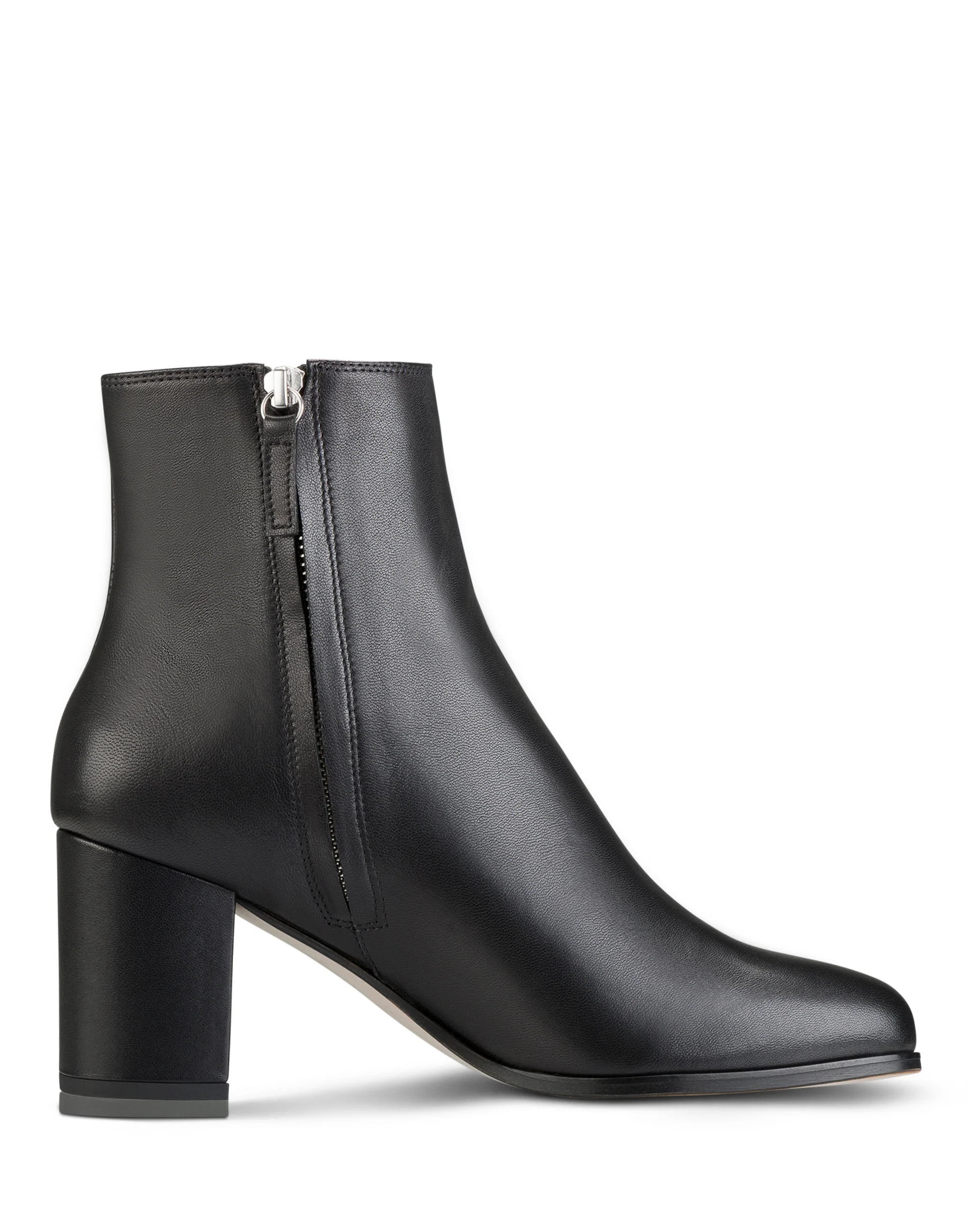 <!-- x-tinymce/html -->Eva – Image 4