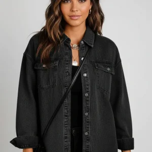 Jade ~ Veste en jean intemporelle et décontractée