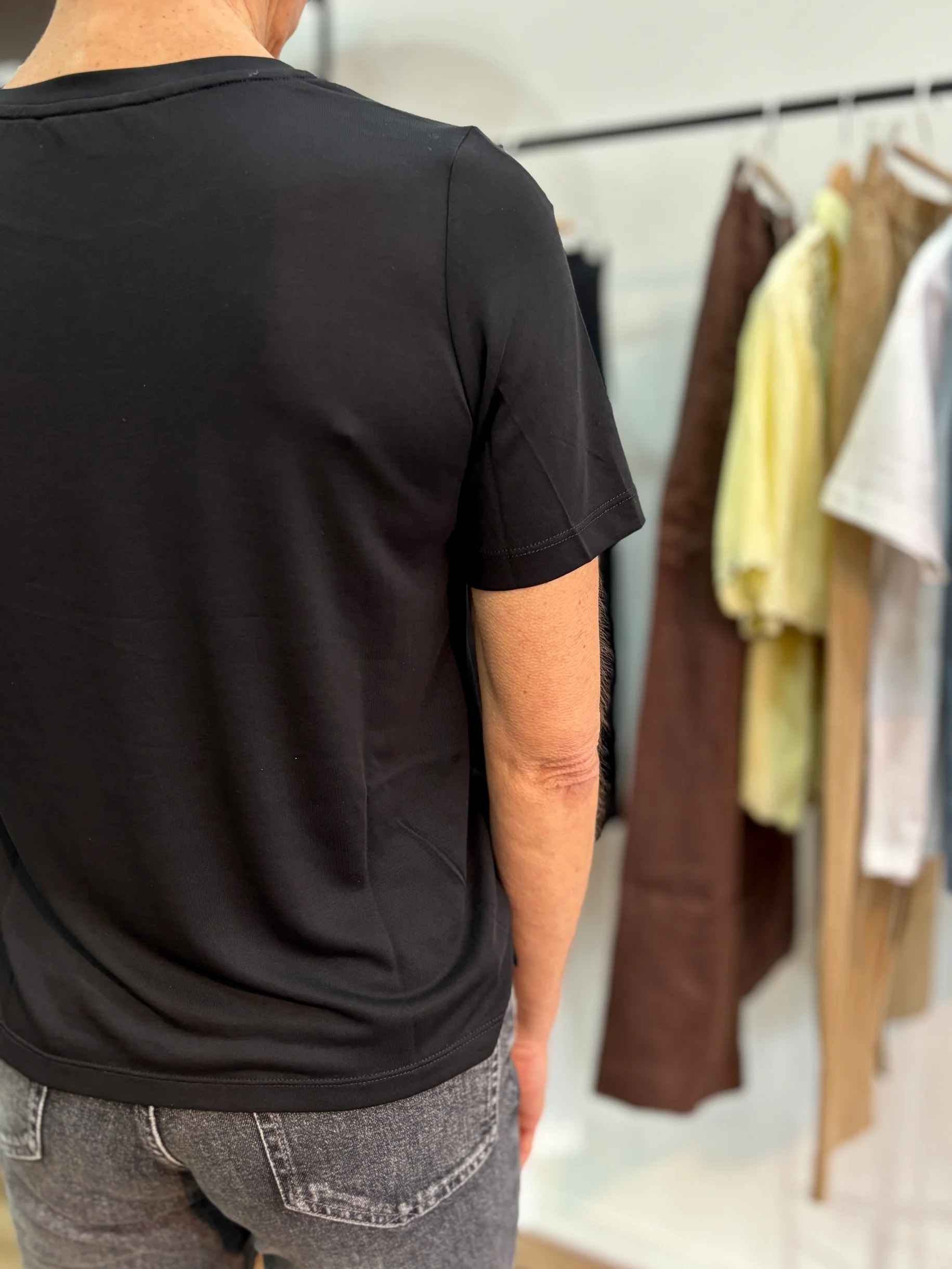 T-shirt col rond - YERSÉ – Image 5