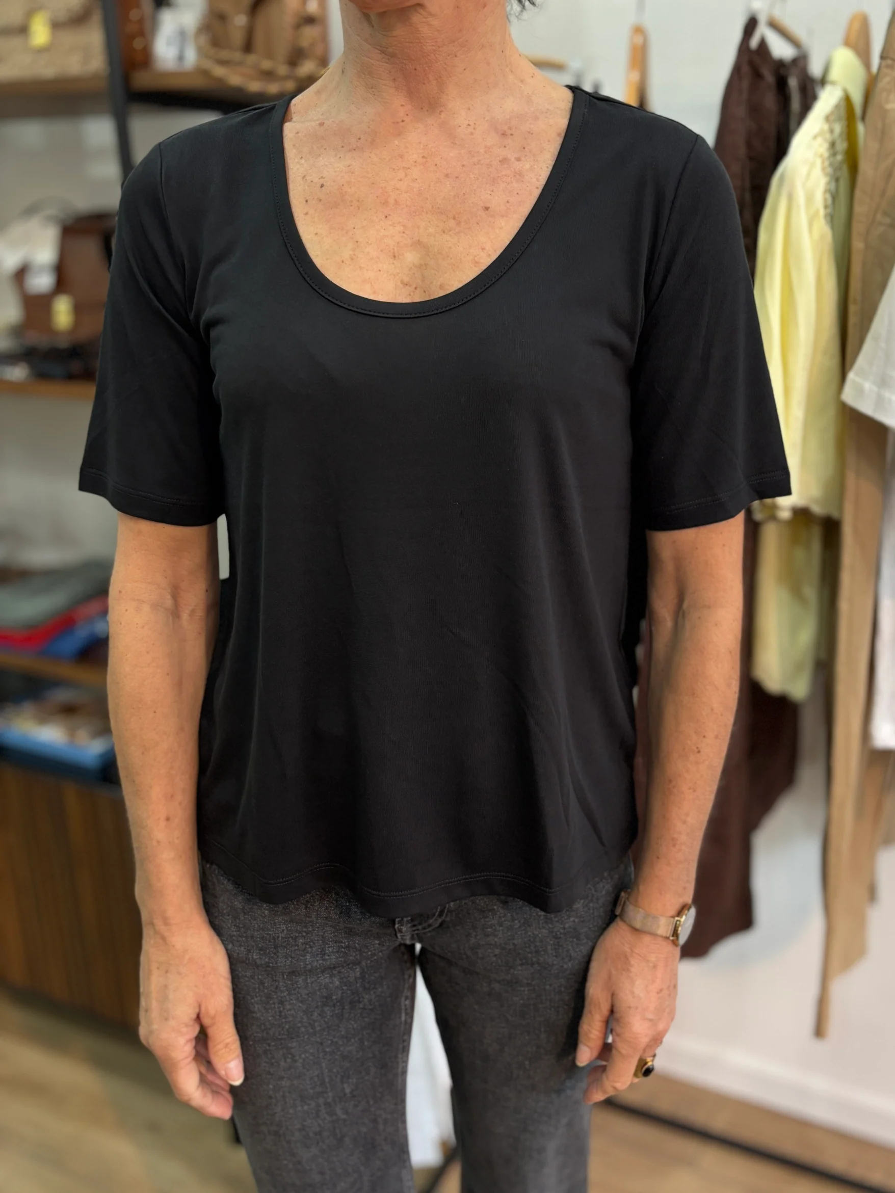 T-shirt col rond - YERSÉ – Image 3