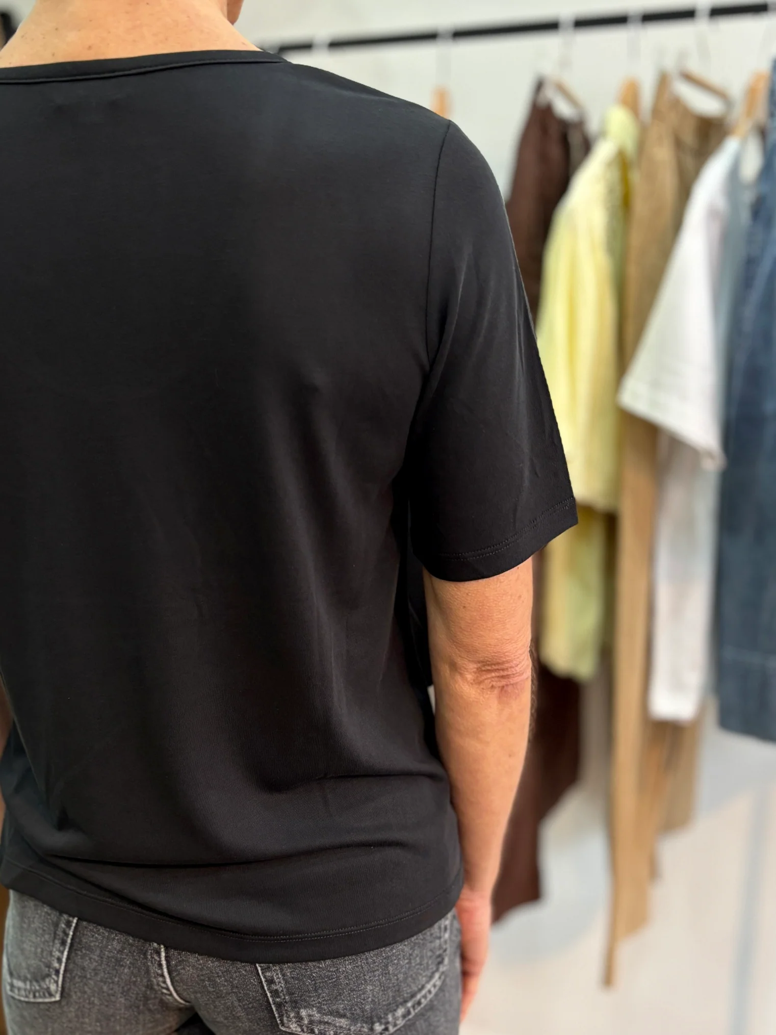 T-shirt col rond - YERSÉ – Image 5