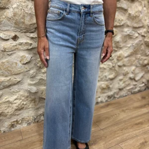 Jean Tokyo - RED LEGEND