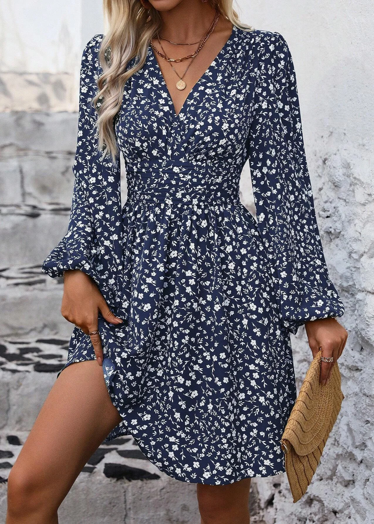 Juliette ~ Robe Courte Élégante à Plis – Image 7