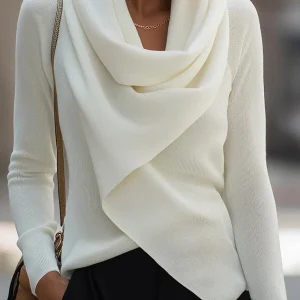 Romy ~ Pull à col drapé en maille douce