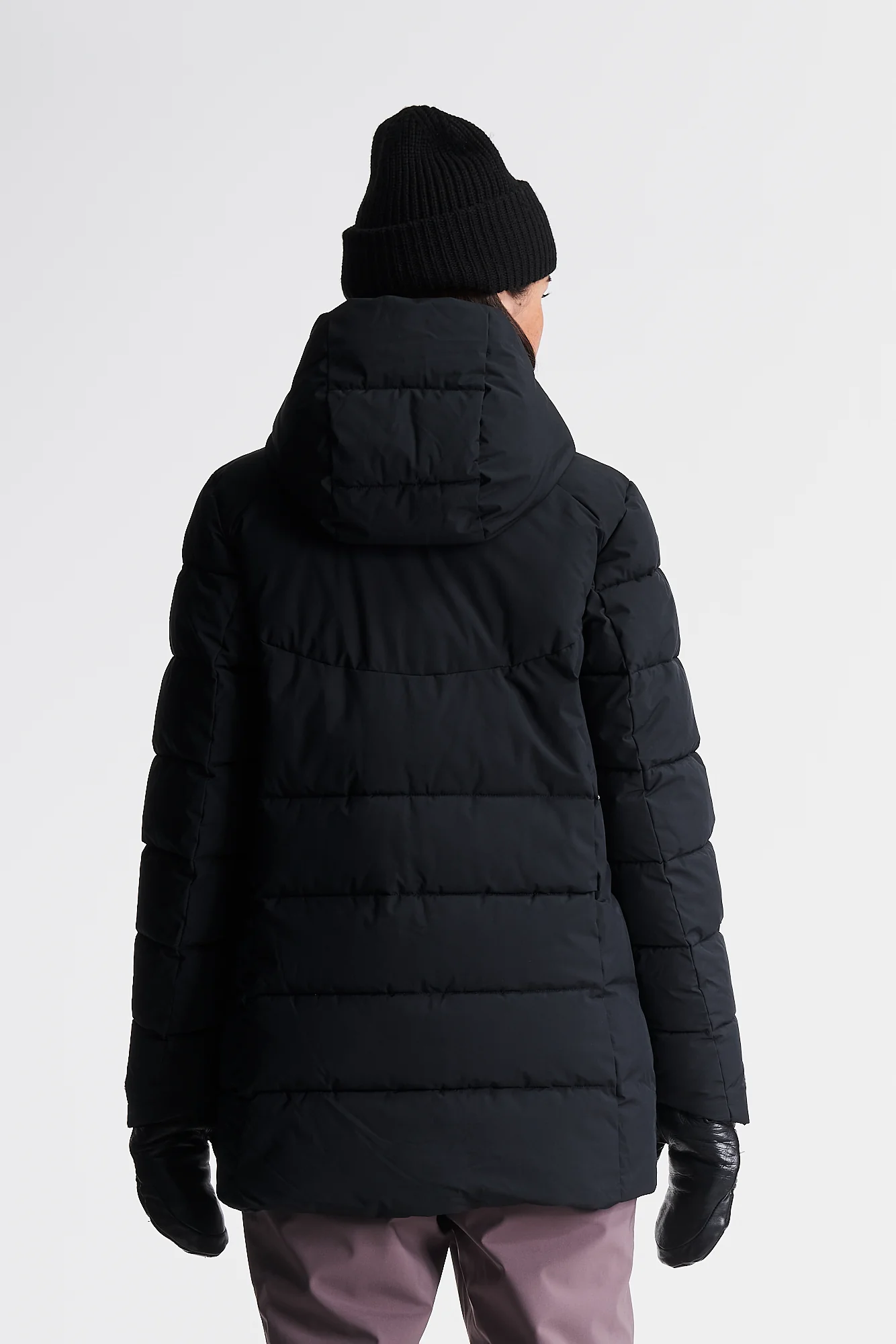 Manteau isolé Riya pour femmes – Image 5
