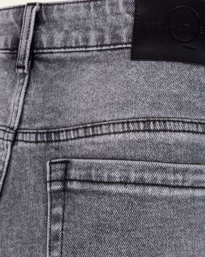 JEANS À JAMBE DROITE – Image 4