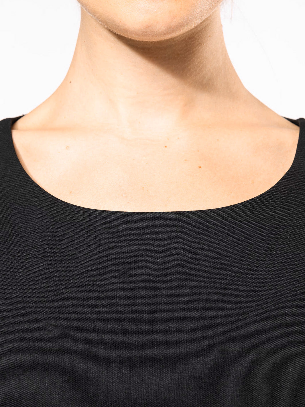 Receptionist Dress with short sleeves – Image 7