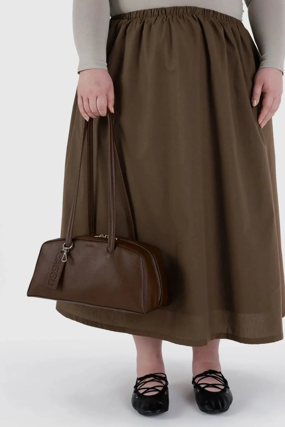 BAGGU Sac Bowler Cuir Recyclé - Brown – Image 5