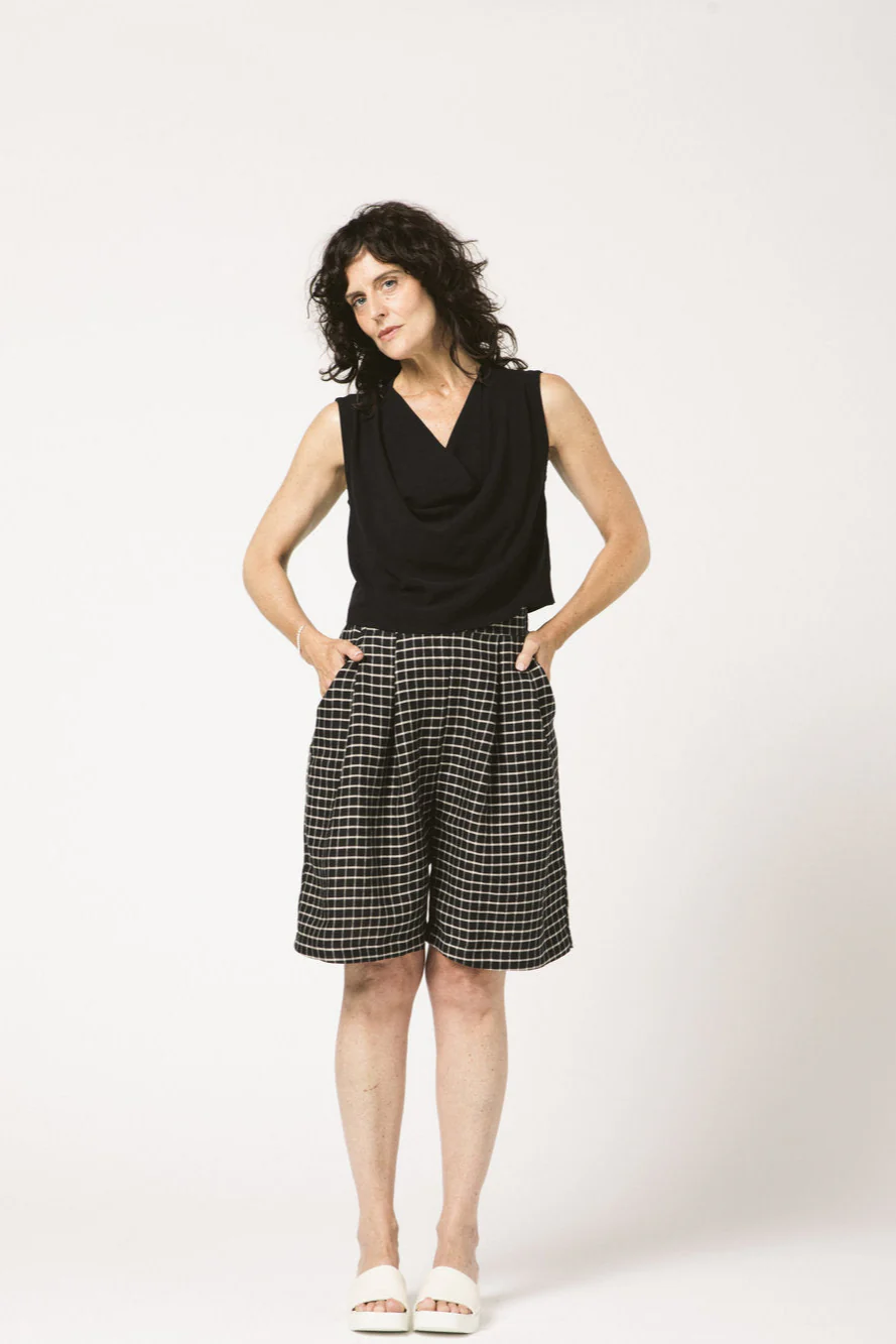 ALLISON WONDERLAND Bermuda Railspur - Carreaux Noir – Image 2