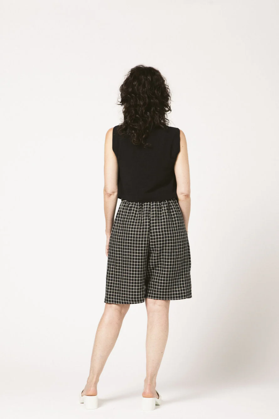 ALLISON WONDERLAND Bermuda Railspur - Carreaux Noir – Image 3