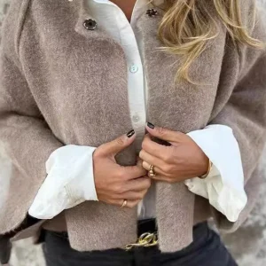 Suzanne ~ Gilet élégante à coupe intemporelle